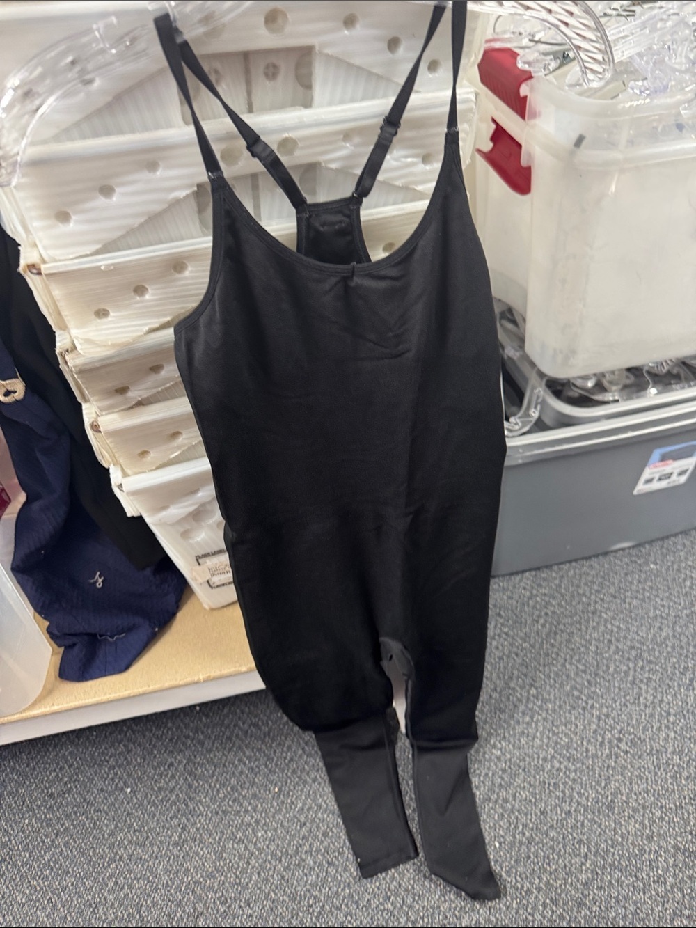 Victoria’s Secret pink active jumpsuit XS // 070324